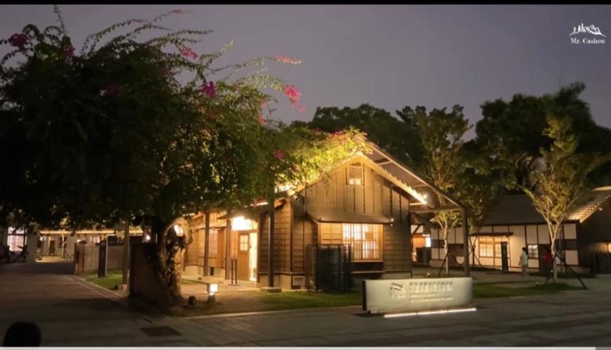 Ningcui Business Hotel Taichung Eksteriør billede