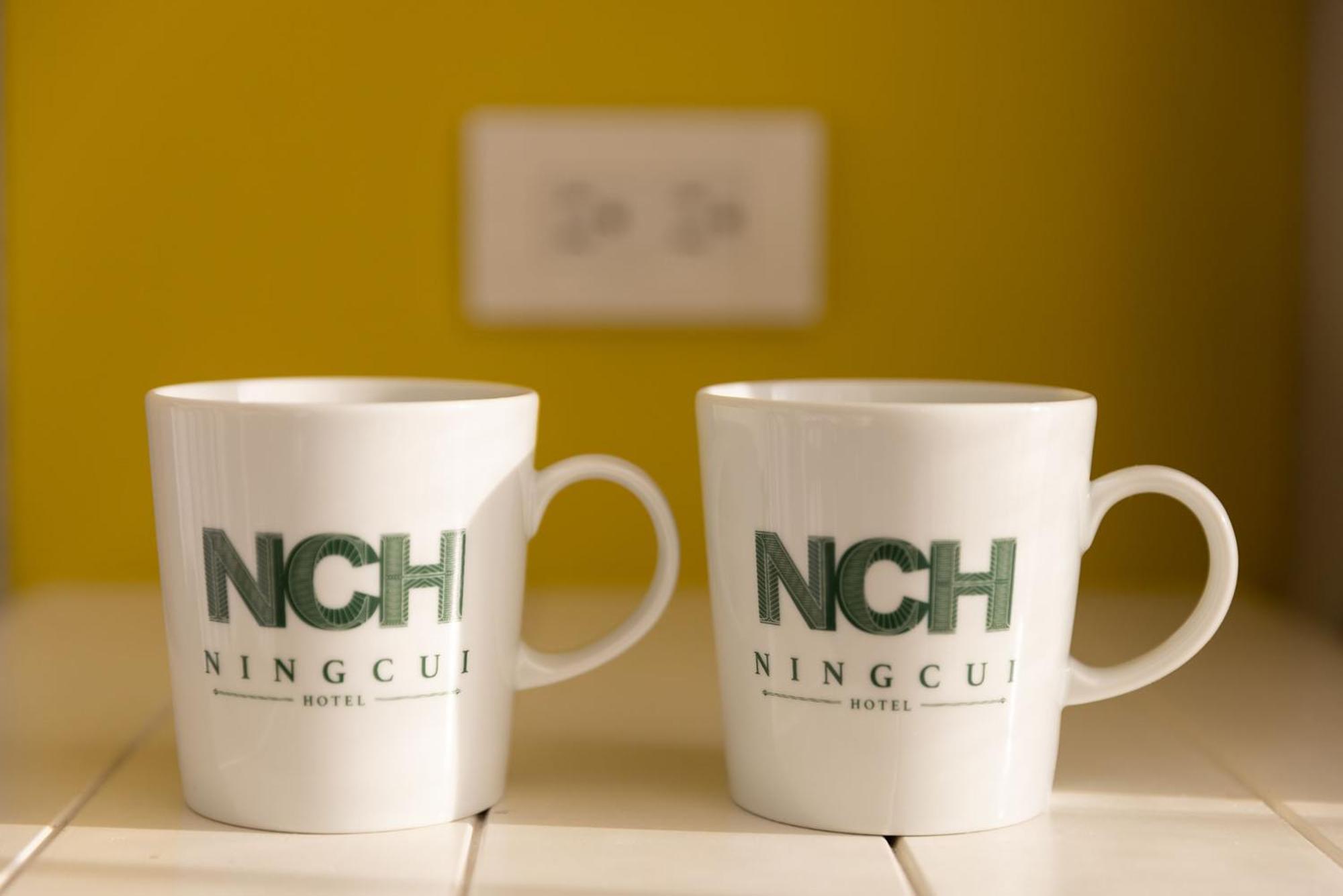 Ningcui Business Hotel Taichung Eksteriør billede