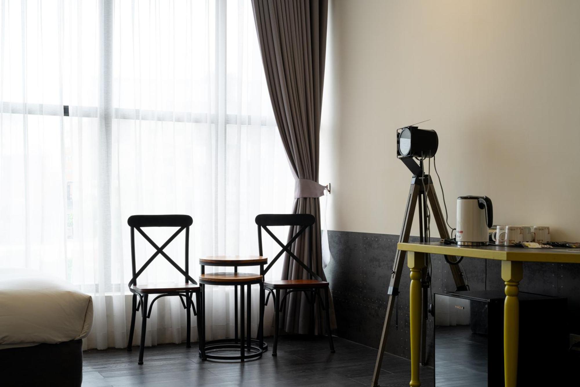 Ningcui Business Hotel Taichung Værelse billede