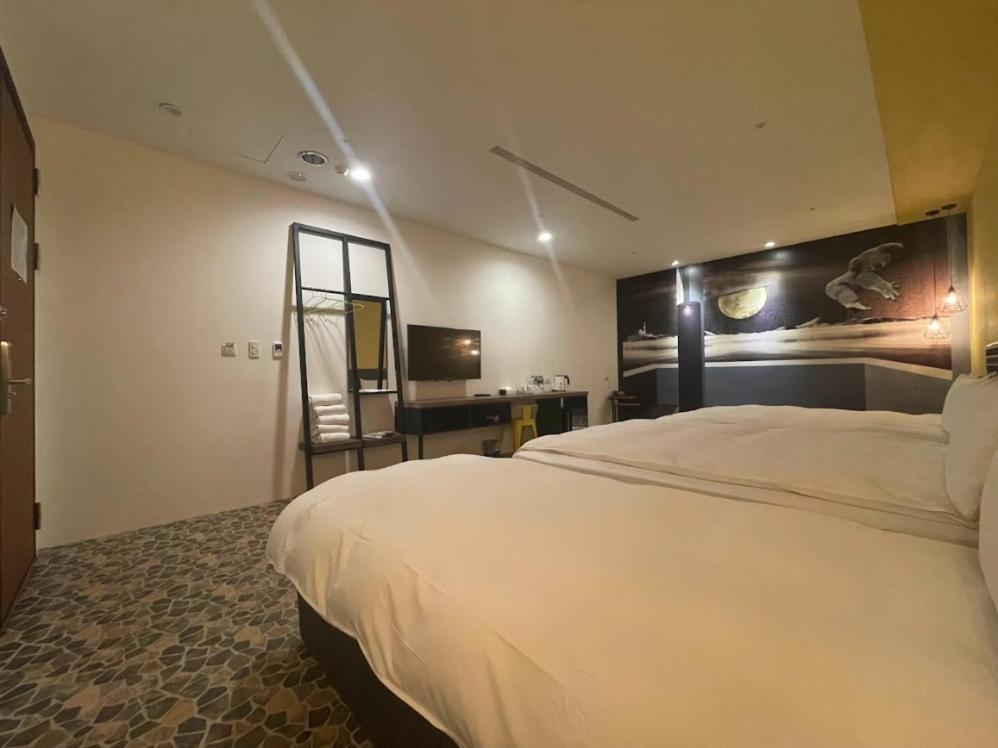 Ningcui Business Hotel Taichung Værelse billede